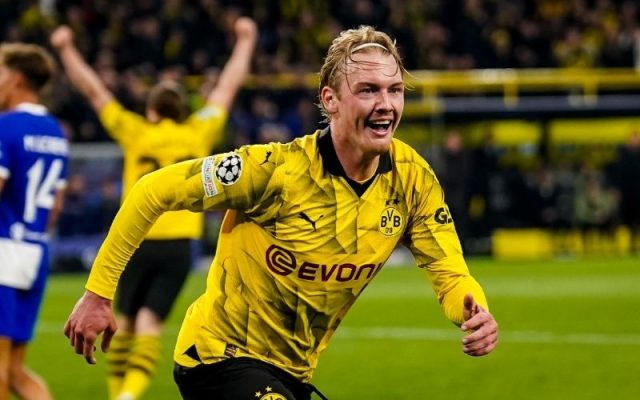 Julian Brandt kiến thiết lối chơi thông minh cho Borussia Dortmund
