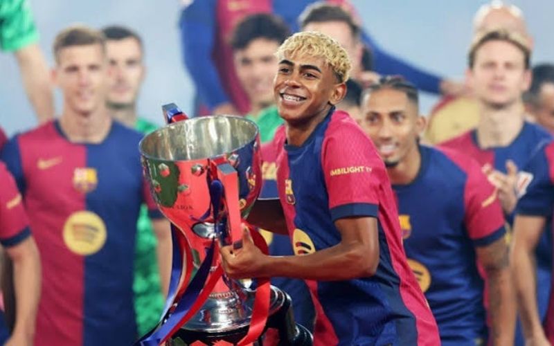 Barcelona đặt niềm tin vào thế hệ măng non trưởng thành từ lò đào tạo